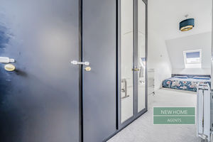 Photo 5- click for photo gallery